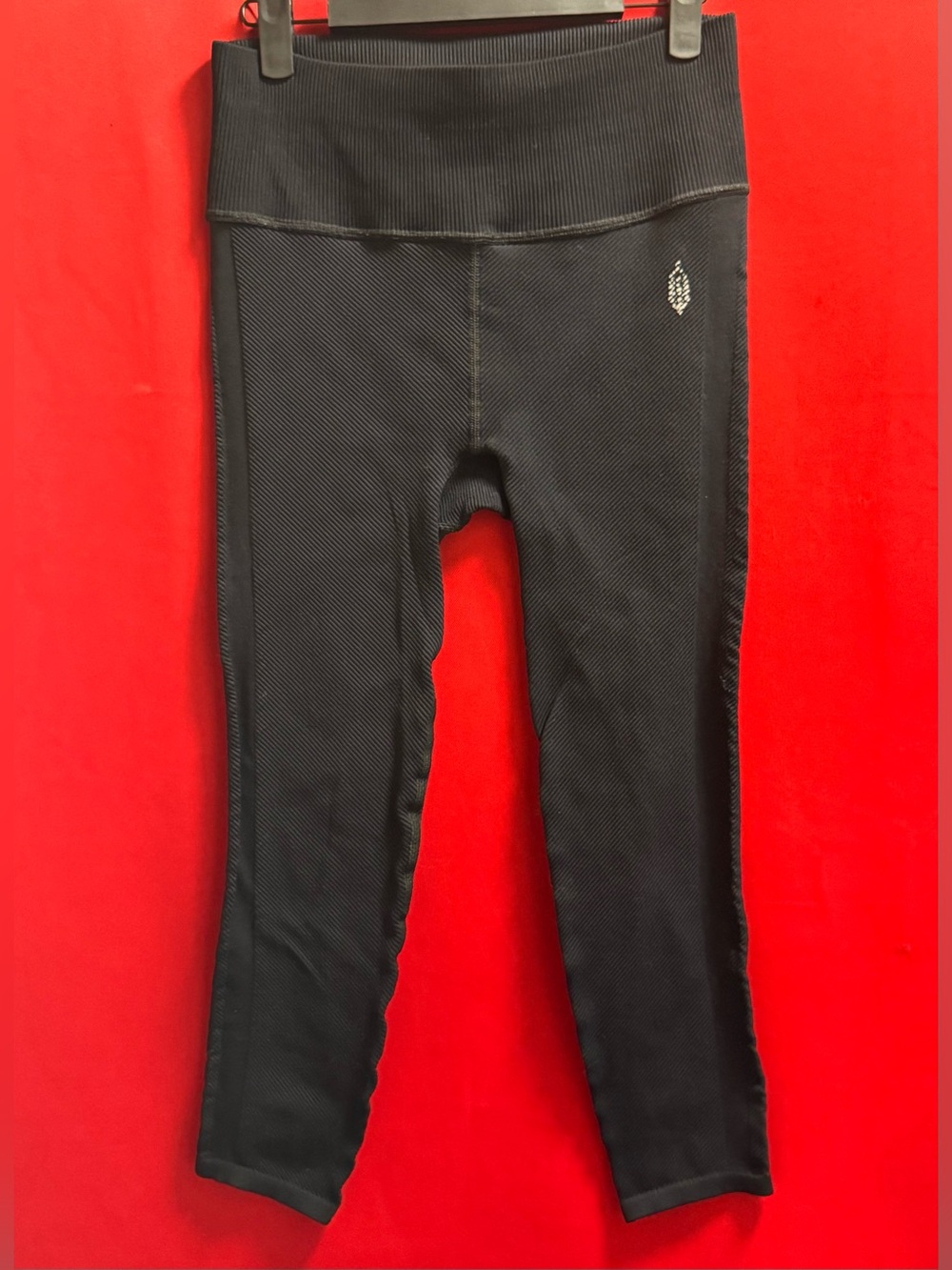 #647- Free People Movement Black Ribbed Active Leggings Size Medium In EUC!